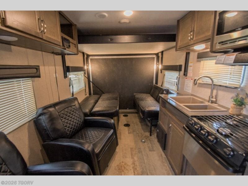Used 2018 Dutchmen Rubicon XLT 251 available in Greeley, Colorado