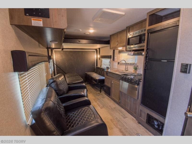 2018 Dutchmen Rubicon XLT 251 - Used Travel Trailer For Sale by TGORV in Greeley, Colorado
