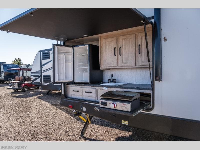 2024 Shadow Cruiser 325BHS by Cruiser RV from TGORV in Greeley, Colorado