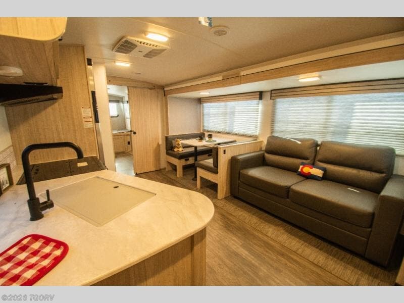 Used 2024 Cruiser RV Shadow Cruiser 325BHS available in Greeley, Colorado