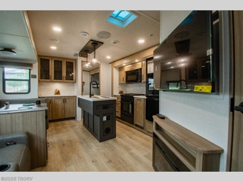 2026 Rockwood Signature 8336BH by Forest River from TGORV in Greeley, Colorado