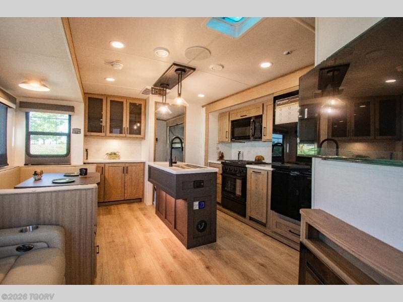 2026 Rockwood Signature 8336BH by Forest River from TGORV in Greeley, Colorado