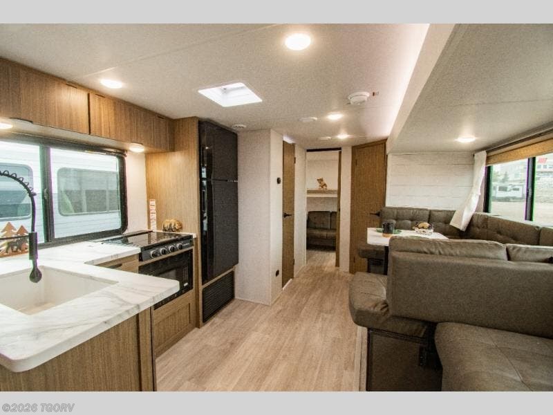 New 2027 Forest River Wildwood X-Lite 273QBXL available in Greeley, Colorado