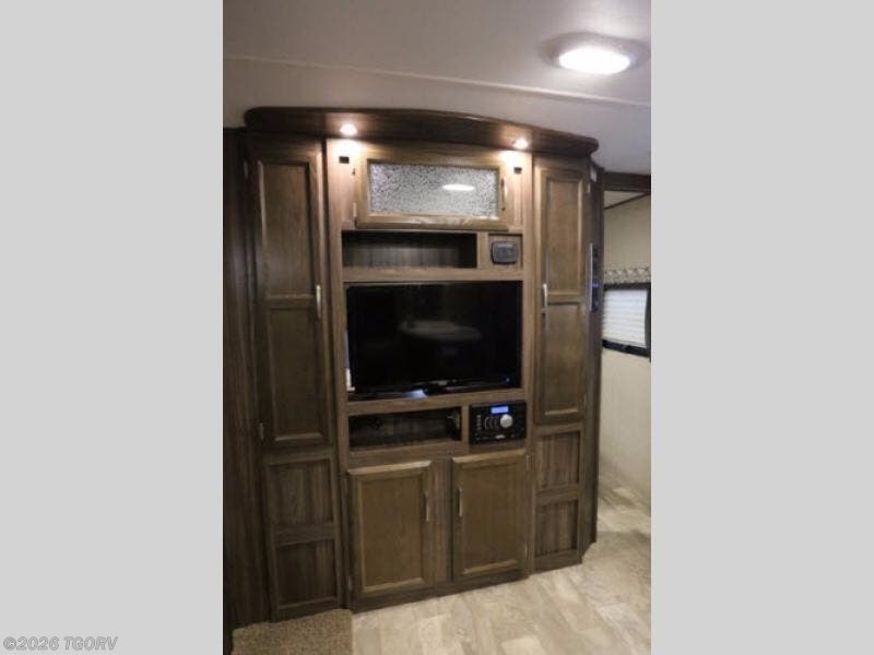 2018 Apex Ultra-Lite 259BHSS by Coachmen from TGORV in Greeley, Colorado