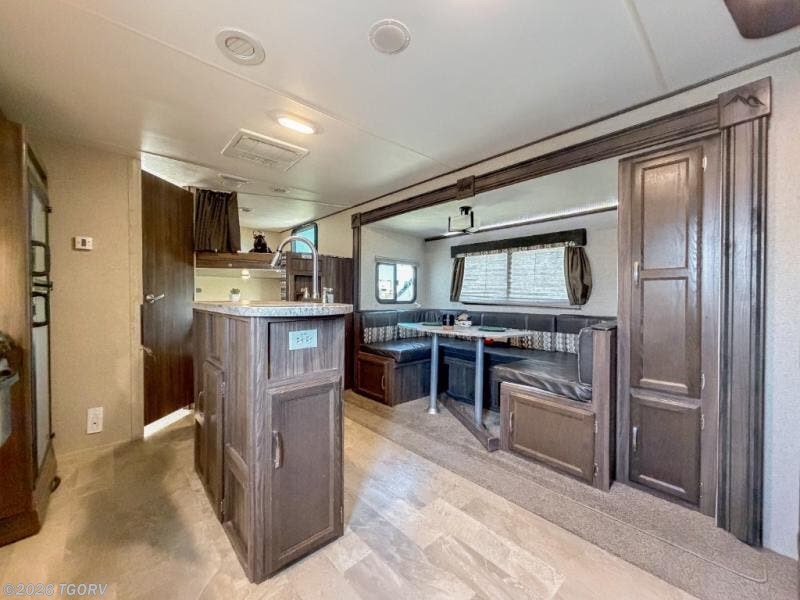 2018 Apex Ultra-Lite 259BHSS by Coachmen from TGORV in Greeley, Colorado