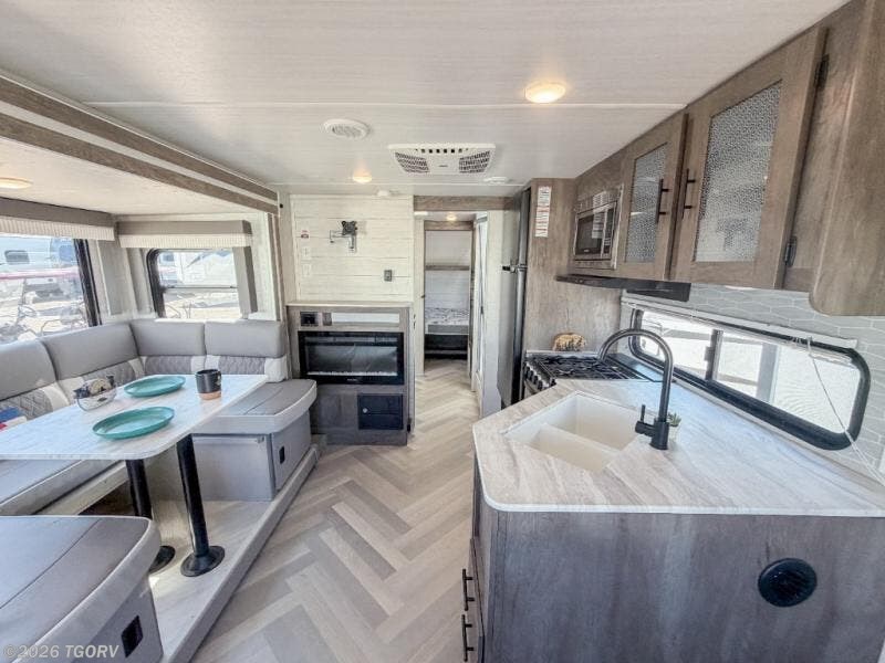 Used 2022 Forest River Salem Cruise Lite 24RLXL available in Greeley, Colorado