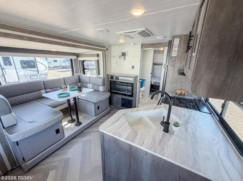 2022 Salem Cruise Lite 24RLXL by Forest River from TGORV in Greeley, Colorado
