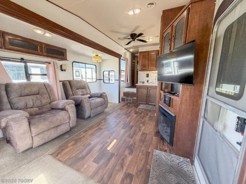 2015 Wildwood Heritage Glen 266RLBS by Forest River from TGORV in Greeley, Colorado