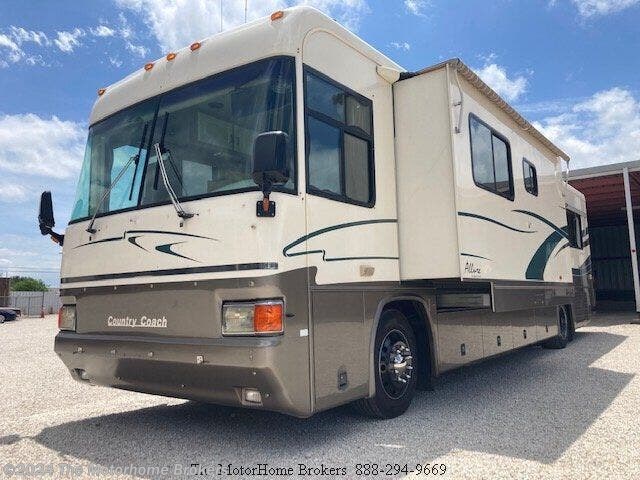 1999 Country Coach Allure 36