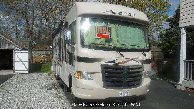 2015 Thor Motor Coach A.C.E. 27.1 (in West Sayville, NY) - Used Class A For Sale by The Motorhome Brokers in Salisbury, Maryland