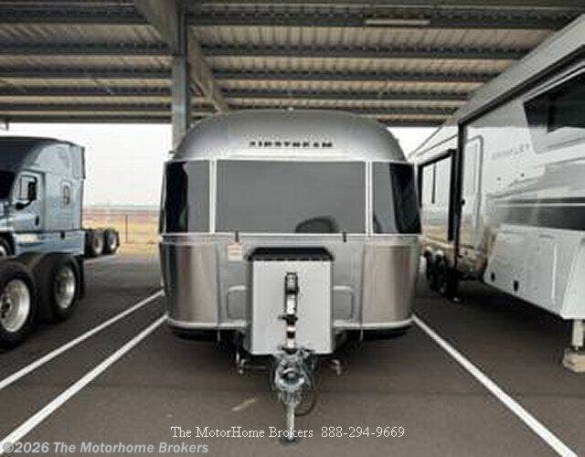 2023 Airstream Classic 33FB (in Southaven, MS) - Used Travel Trailer For Sale by The Motorhome Brokers in Salisbury, Maryland features LED Lights, Glass Shower Door, Satellite Radio, Hitch, Awning