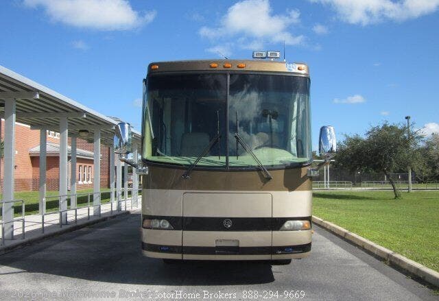 2005 Holiday Rambler Endeavor 40DST (in Palm City, FL) - Used Diesel Pusher For Sale by The Motorhome Brokers in Salisbury, Maryland features Enclosed Water Tank, Stereo System, Black Tank Flush, Bath & 1/2, Roof Vents