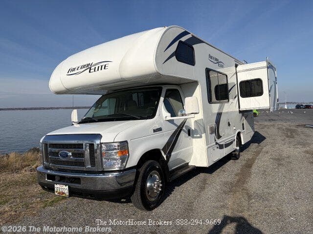 2018 Thor Motor Coach Freedom Elite 22FE - Used Class C For Sale by The Motorhome Brokers in Salisbury, Maryland