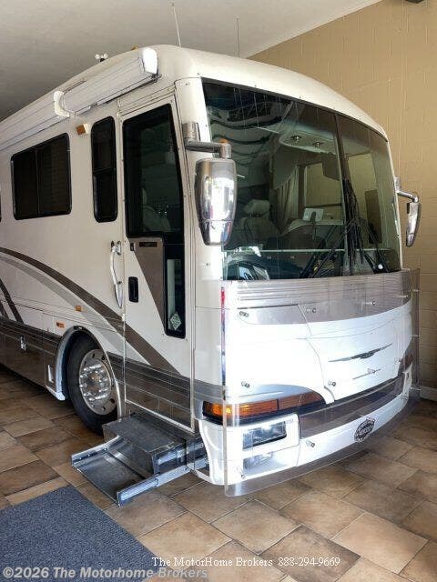 2000 American Heritage 45 IS (in Crossville, TN) by American Coach from The Motorhome Brokers in Salisbury, Maryland