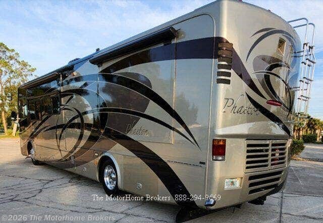 2007 Tiffin Phaeton 40 QDH - Used Class A For Sale by The Motorhome Brokers in Salisbury, Maryland features Power Seats, Convection Microwave, Non-Smoking Unit, Battery Charger, Glass Shower Door