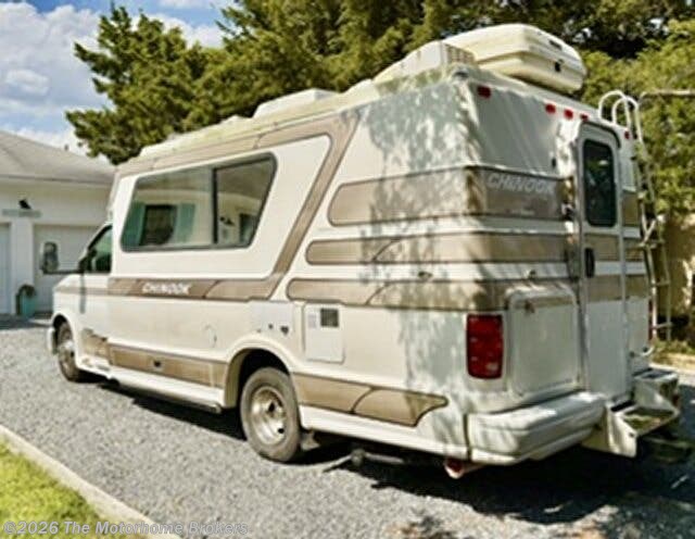 2000 Chinook Destiny 2400 (in Milton, DE} - Used Class B For Sale by The Motorhome Brokers in Salisbury, Maryland