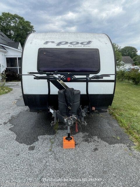 2021 Forest River R-Pod Un-Mapped 193 - Used Travel Trailer For Sale by The Motorhome Brokers in Salisbury, Maryland features Leveling Jacks, Power Awning, Cable Prepped, Satellite Dish, CO Detector