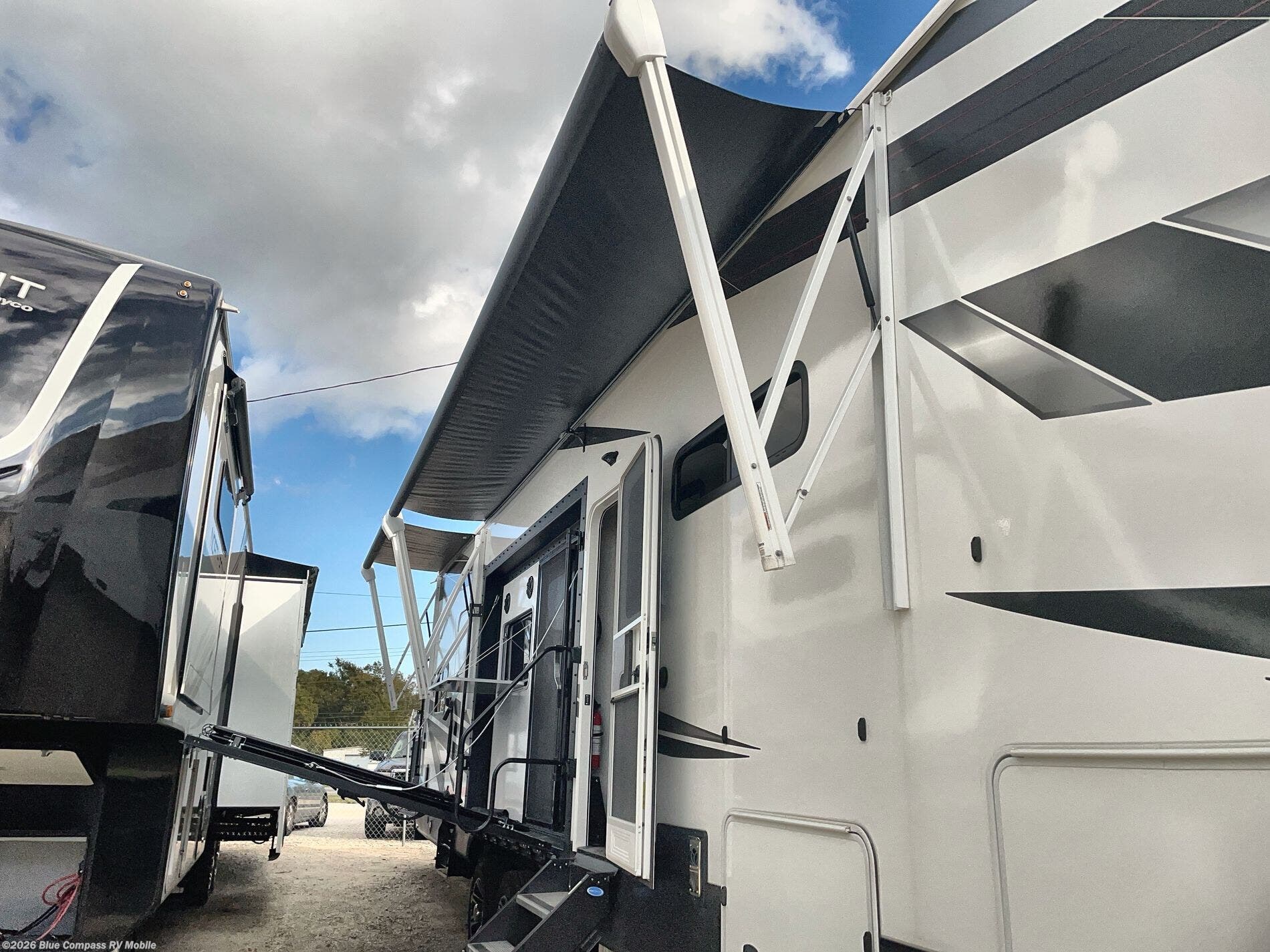 New 2025 Jayco Seismic 413 available in Theodore, Alabama