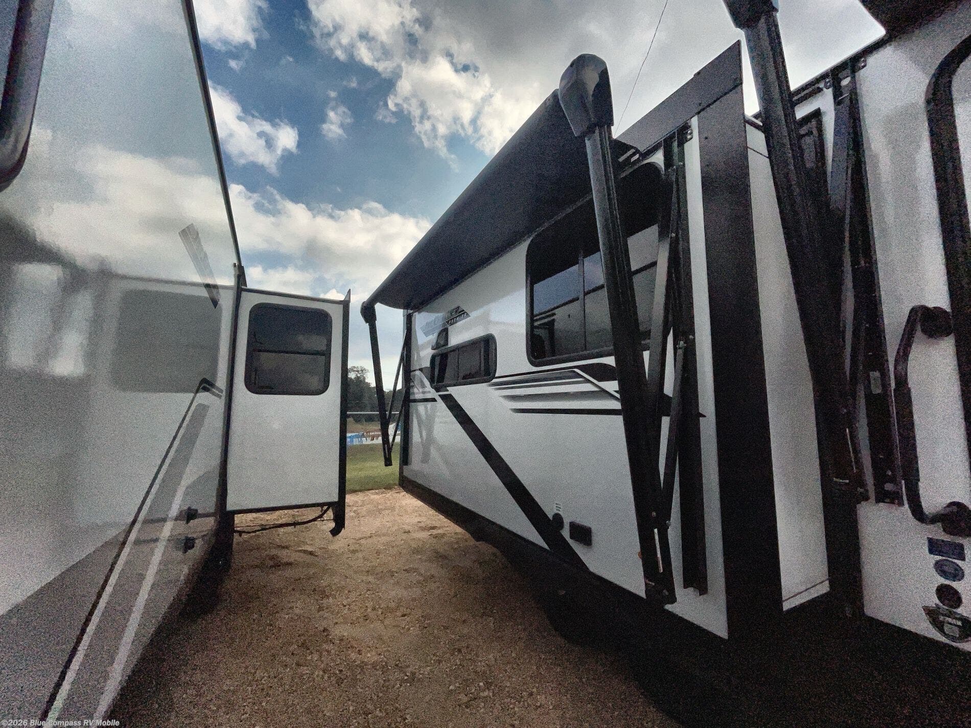 New 2026 Jayco Jay Feather 27MK available in Theodore, Alabama