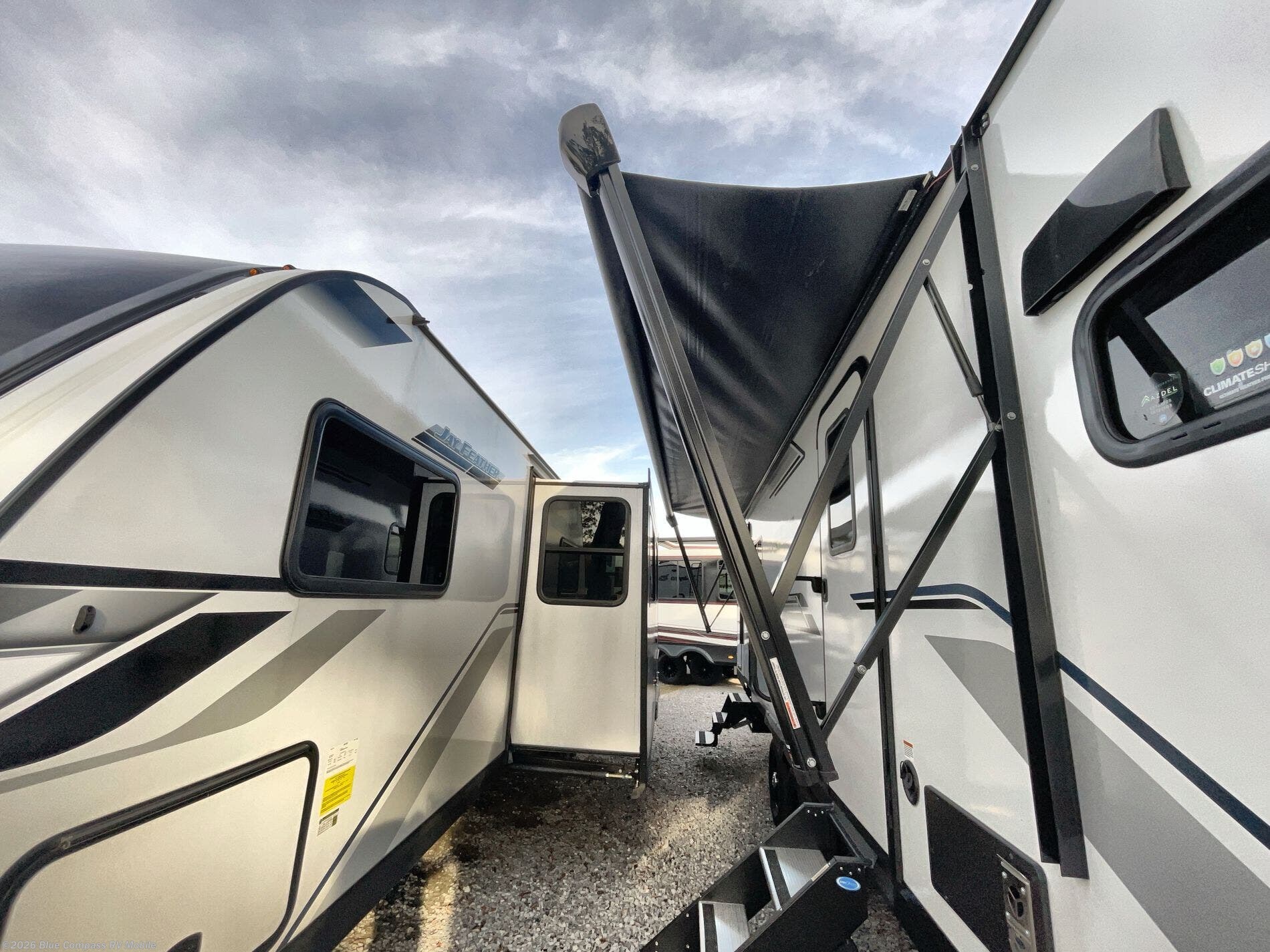 2026 Jay Feather 26FK by Jayco from Blue Compass RV Mobile in Theodore, Alabama