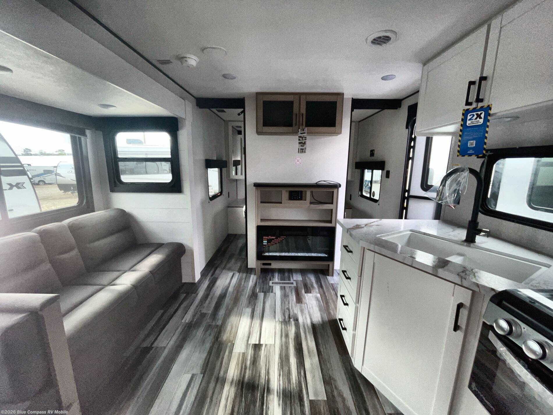 2026 Jay Flight SLX 321BDS by Jayco from Blue Compass RV Mobile in Theodore, Alabama