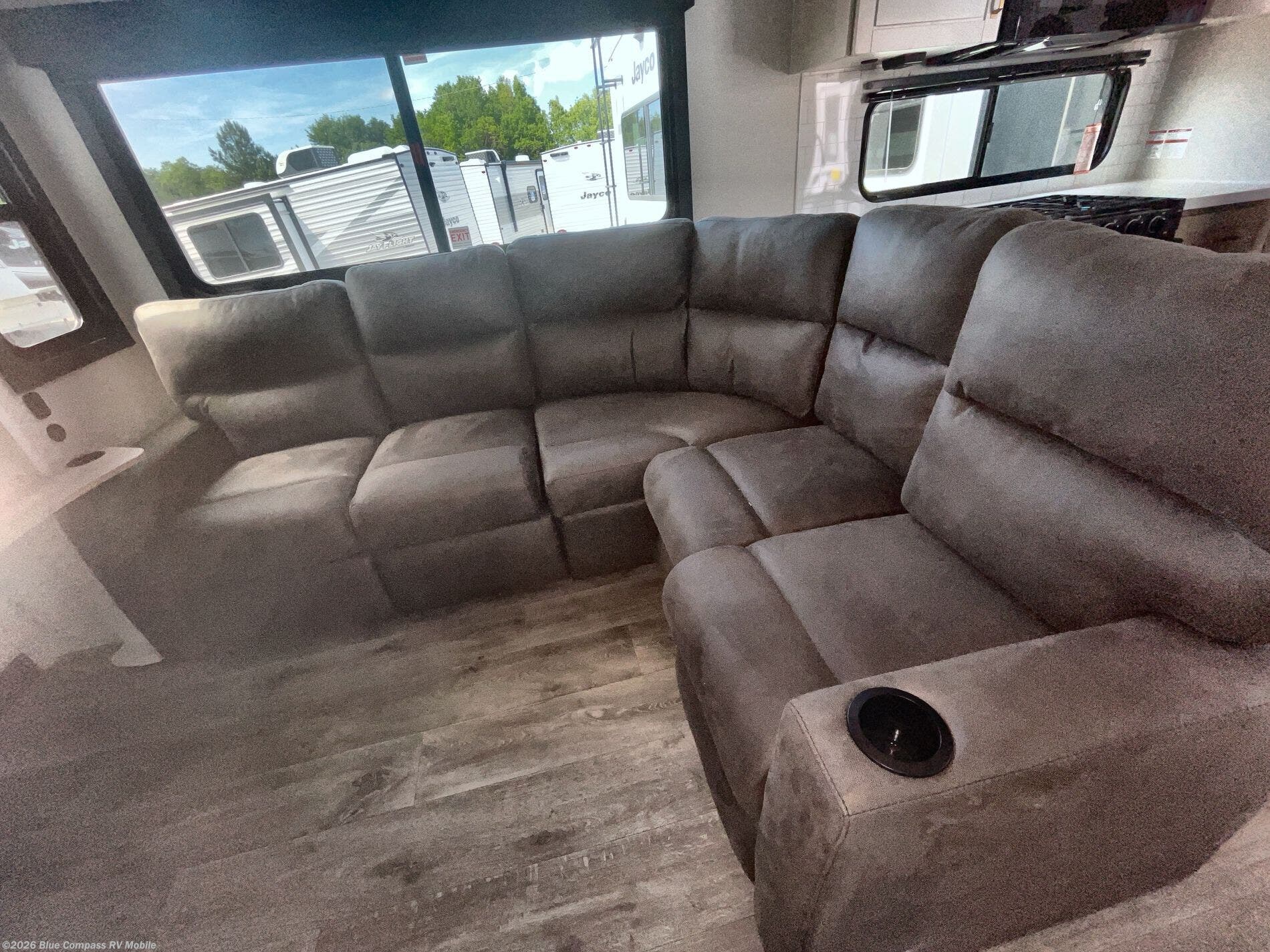 New 2026 Jayco Eagle 335LSTS available in Theodore, Alabama