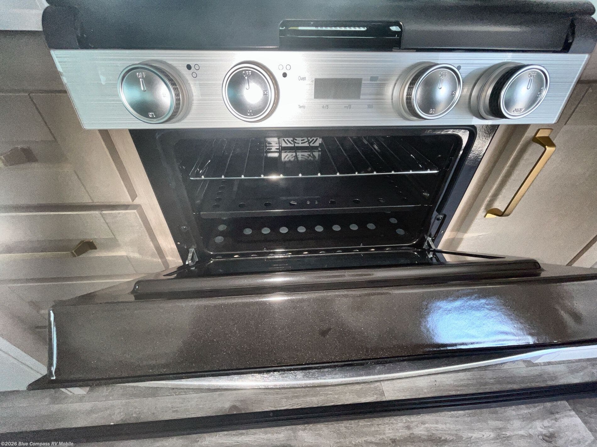 New 2026 Jayco Eagle SLE 30RLT available in Theodore, Alabama