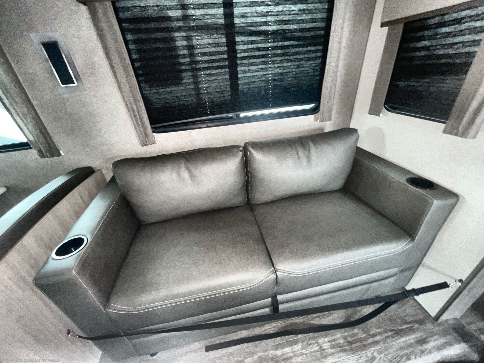 2025 Aurora 31KDS by Forest River from Blue Compass RV Mobile in Theodore, Alabama
