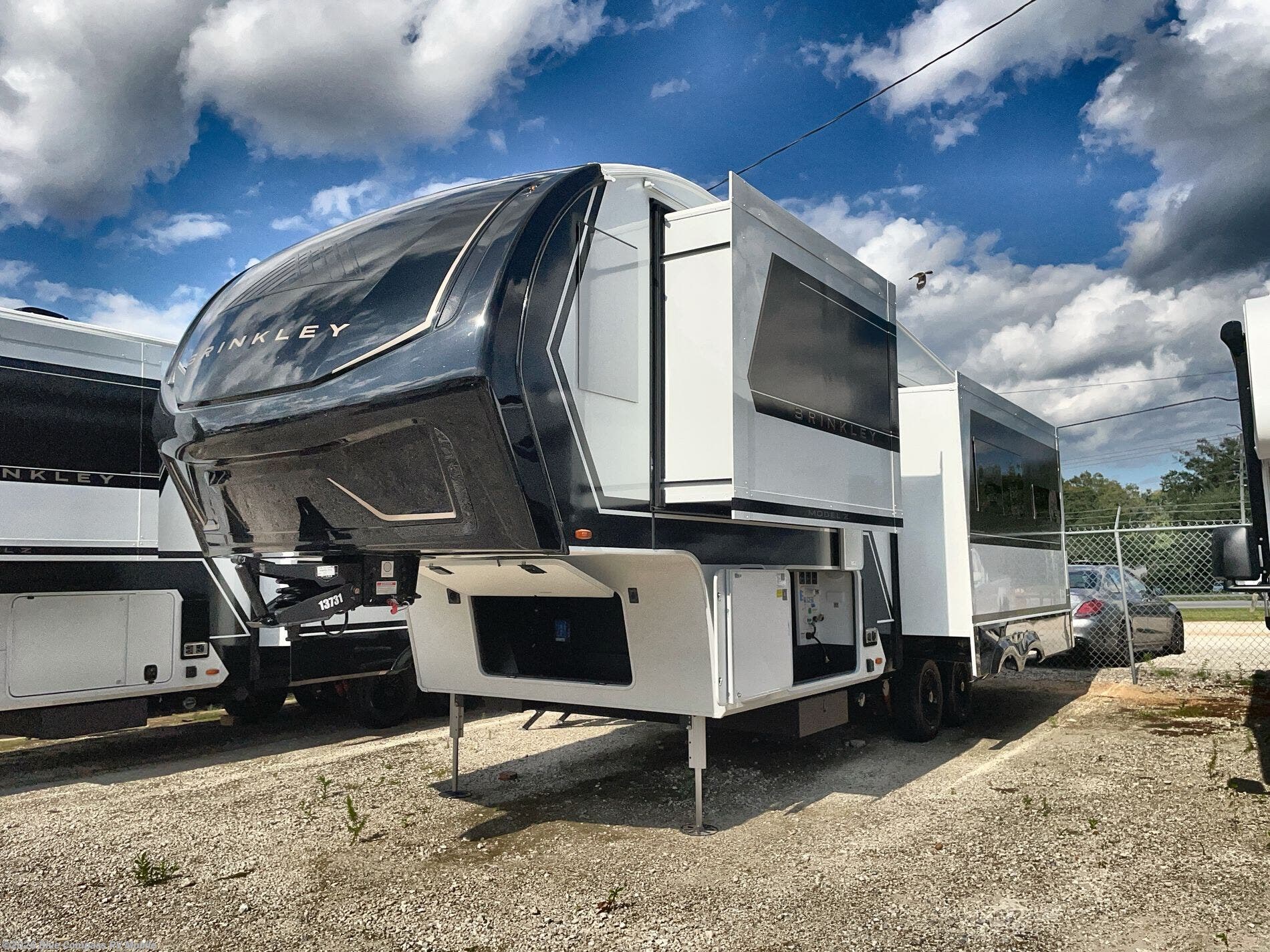 2027 Model Z 2700 by Brinkley RV from Blue Compass RV Mobile in Theodore, Alabama
