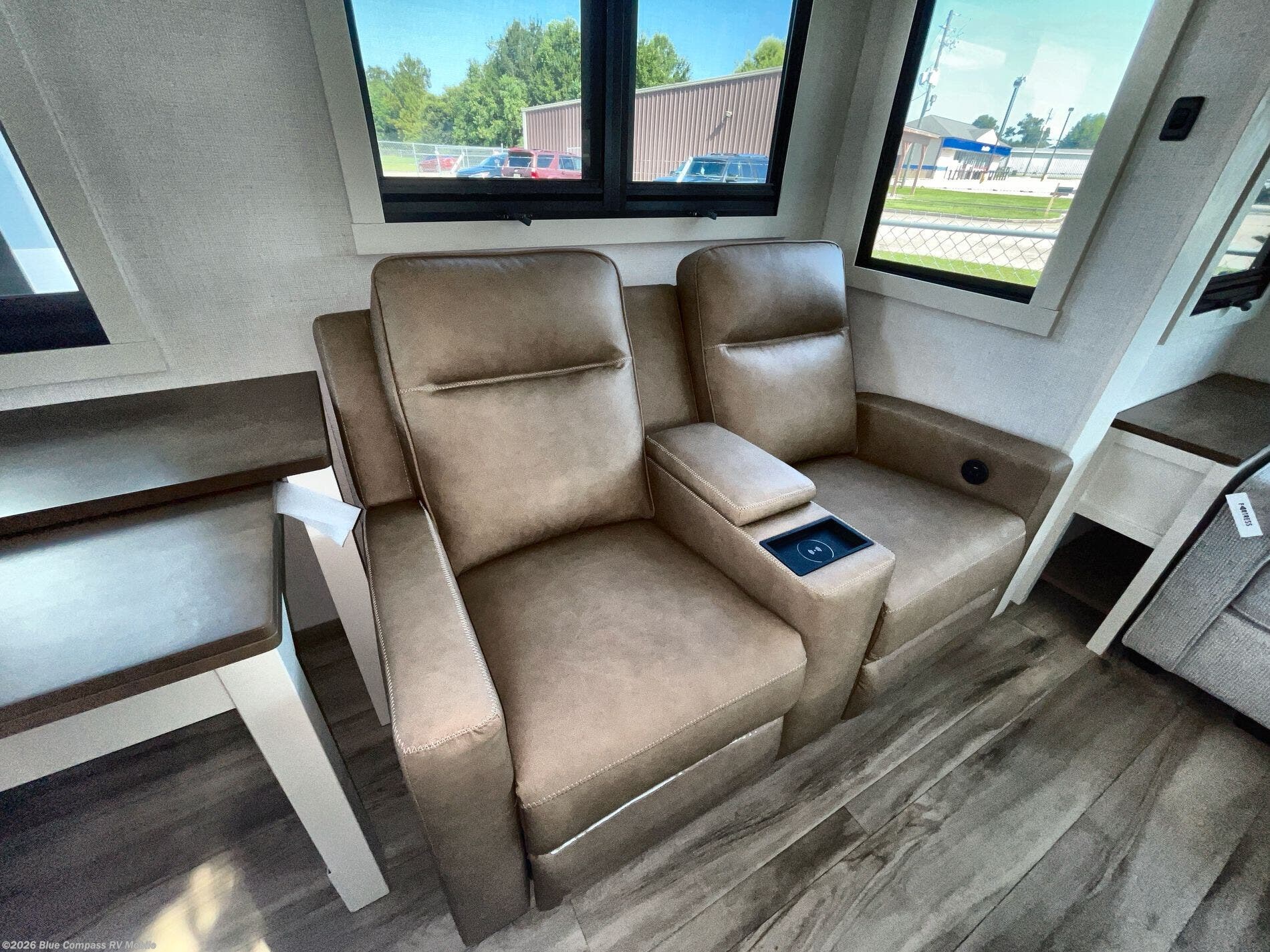 2027 Model Z AIR 297 by Brinkley RV from Blue Compass RV Mobile in Theodore, Alabama