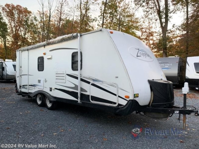 2005 zeppelin travel trailer for sale