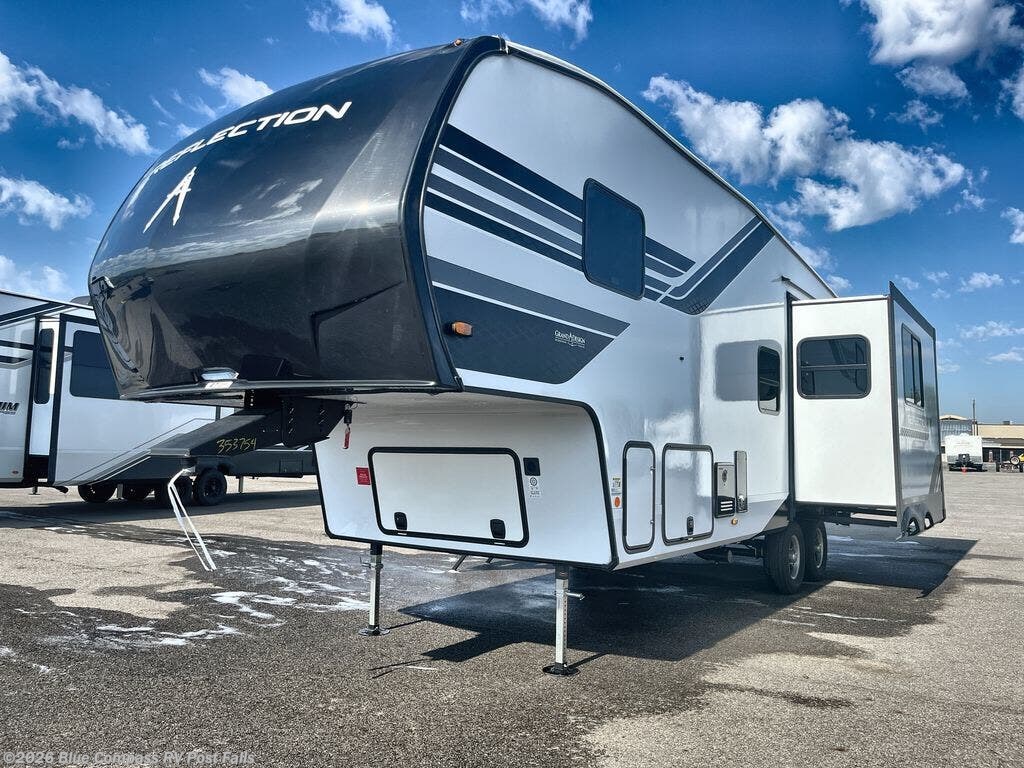 2026 Reflection 100 Series 27BH by Grand Design from Blue Compass RV Post Falls in Post Falls, Idaho