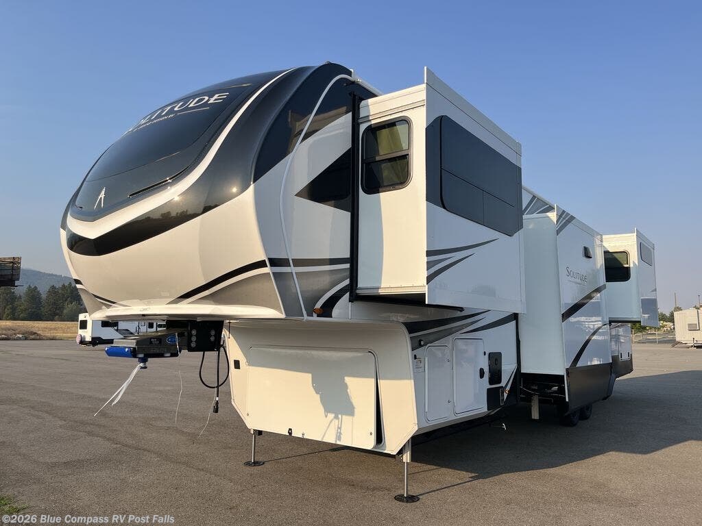 2026 Solitude 380FL by Grand Design from Blue Compass RV Post Falls in Post Falls, Idaho