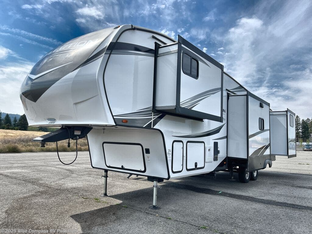 2023 Reflection 311BHS by Grand Design from Blue Compass RV Post Falls in Post Falls, Idaho