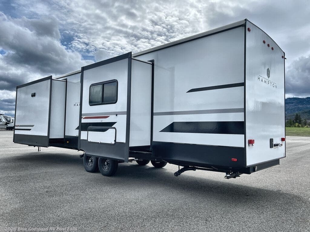 New 2026 CrossRoads Hampton 372FDB available in Post Falls, Idaho