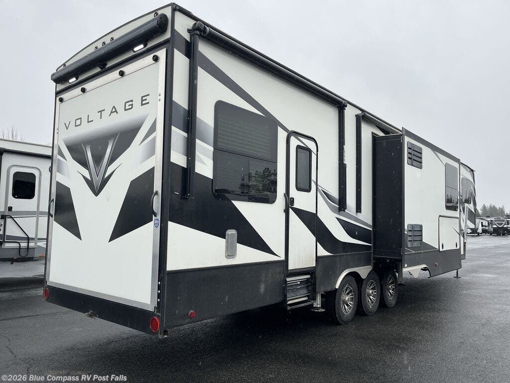 Used 2020 Dutchmen Voltage 4185 available in Post Falls, Idaho