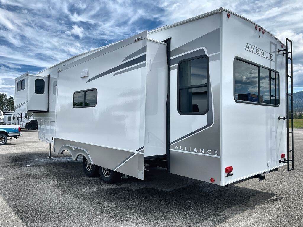 New 2026 Alliance RV Avenue 32RLS available in Post Falls, Idaho
