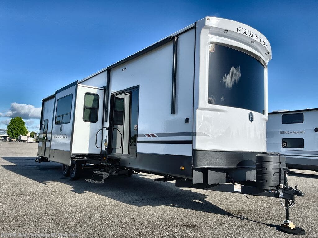2026 Hampton 388FKL by CrossRoads from Blue Compass RV Post Falls in Post Falls, Idaho
