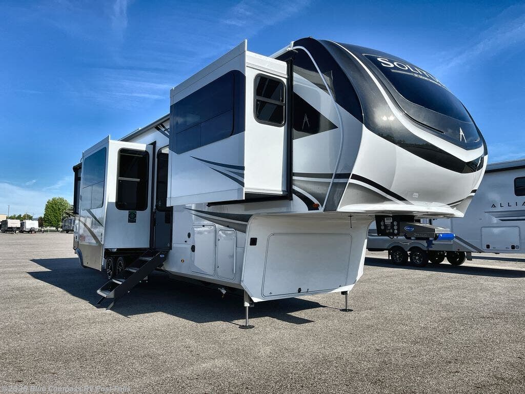 2026 Solitude 380FL by Grand Design from Blue Compass RV Post Falls in Post Falls, Idaho