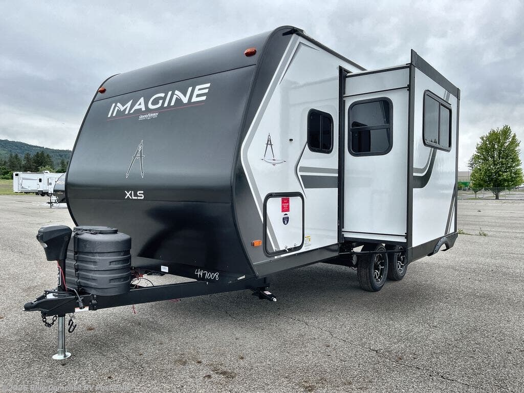 New 2026 Grand Design Imagine XLS 17MKE available in Post Falls, Idaho