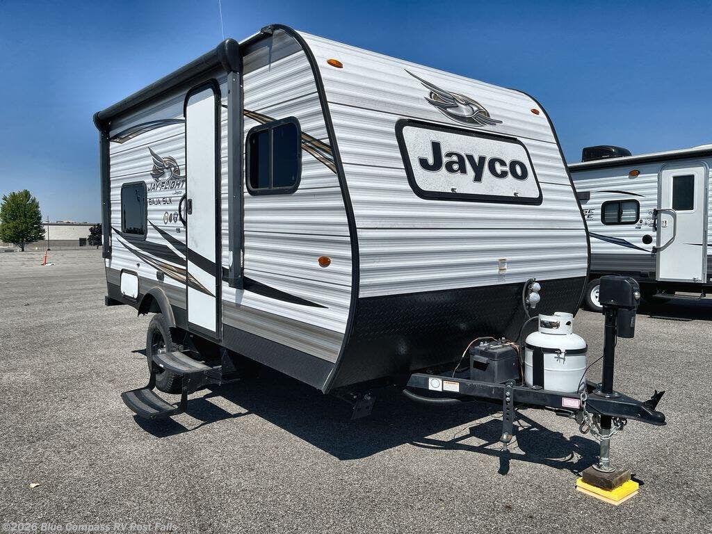2019 Jayco Baja JAYFLIGHT  SLX 154BH - Used Travel Trailer For Sale by Blue Compass RV Post Falls in Post Falls, Idaho