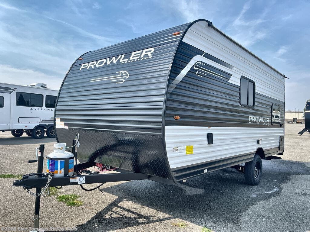 2027 Heartland Prowler Lynx single axel 1700BHW - New Travel Trailer For Sale by Blue Compass RV Post Falls in Post Falls, Idaho