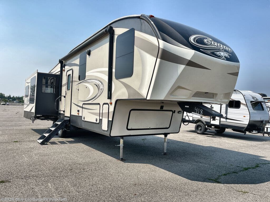 2017 Cougar 327RES by Keystone from Blue Compass RV Post Falls in Post Falls, Idaho