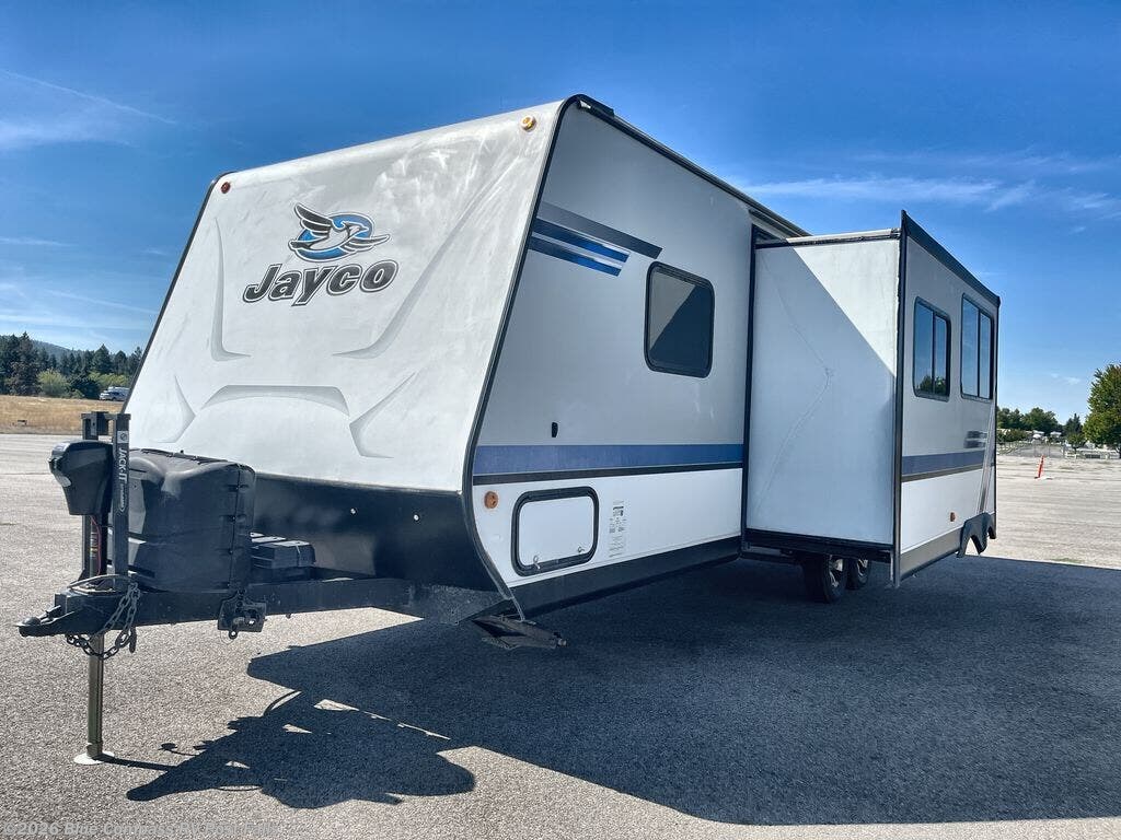 2018 Jay Feather 25BH by Jayco from Blue Compass RV Post Falls in Post Falls, Idaho