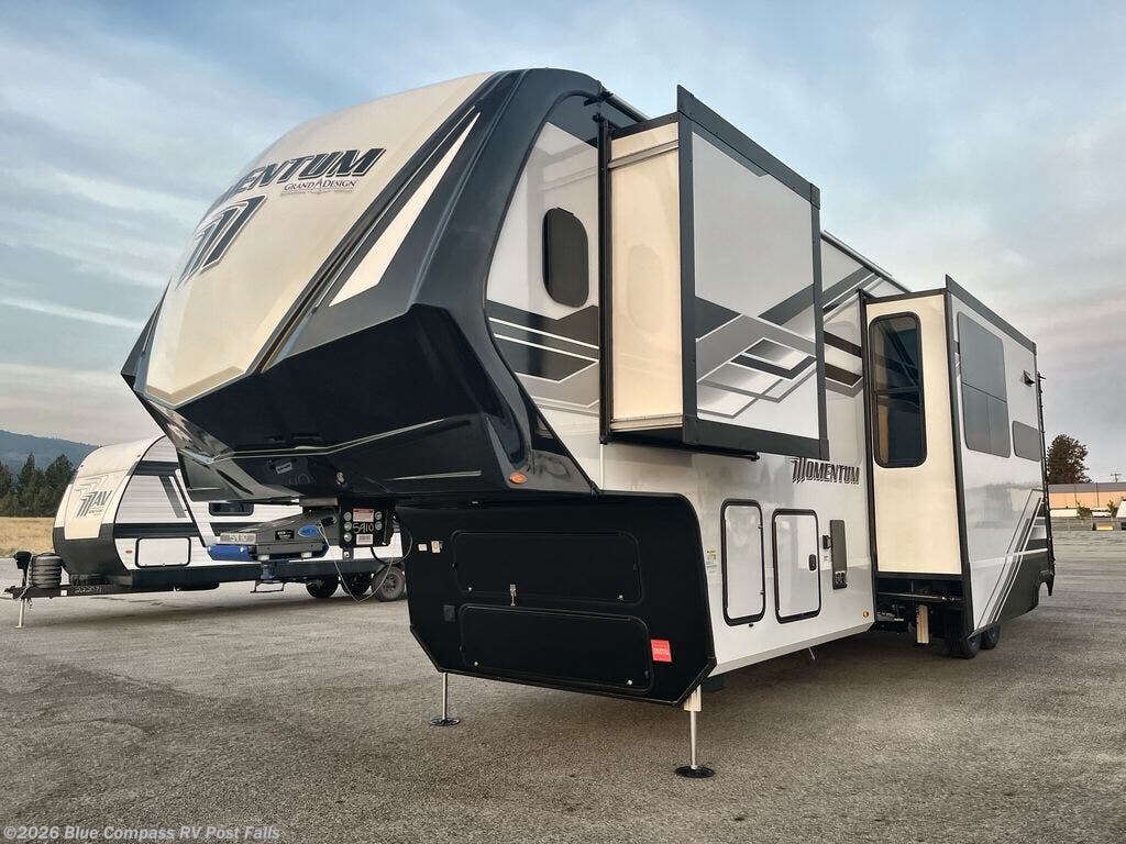 New 2027 Grand Design Momentum 344M available in Post Falls, Idaho