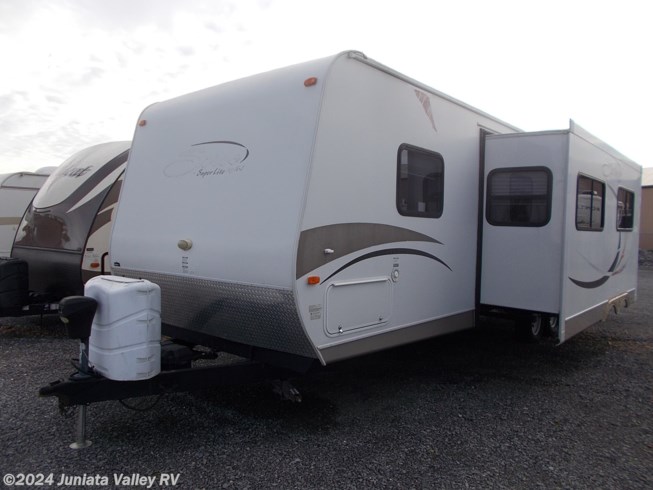 2011 K-Z Spree 324BHS - Used Travel Trailer For Sale by Juniata Valley RV in Mifflintown, Pennsylvania features CD Player, Propane, Roof Vents, Water Heater, U-Shaped Dinette