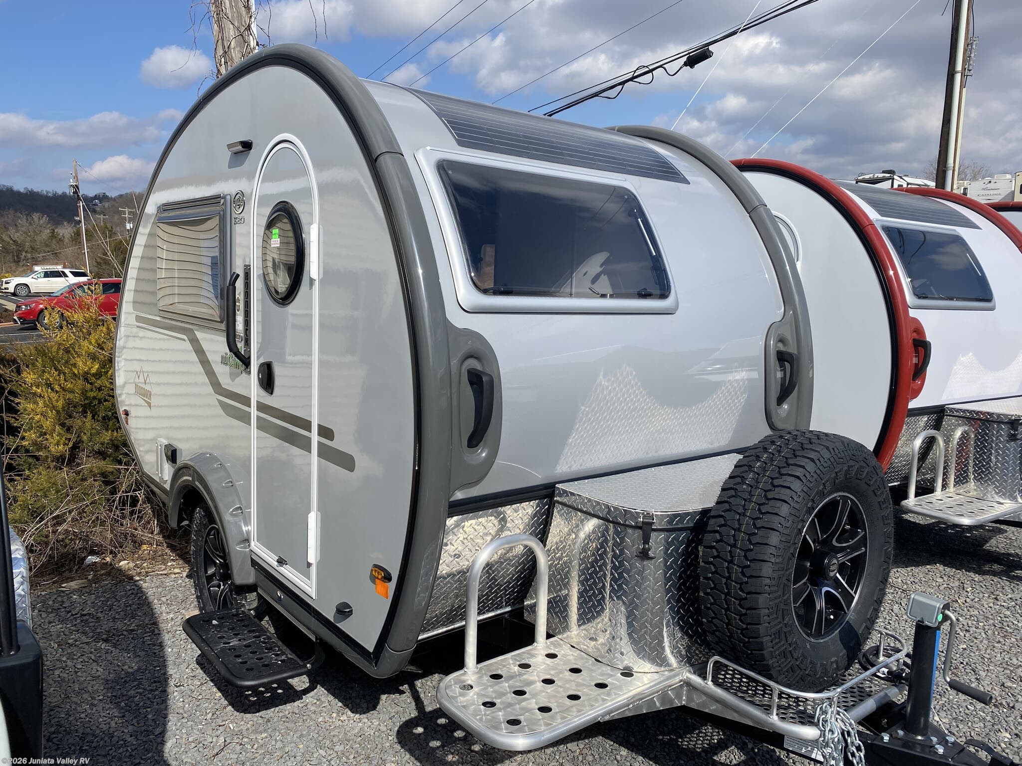 2022 NuCamp TAB 320 S