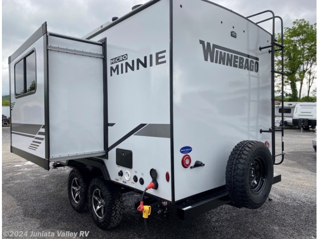 New 2022 Winnebago Micro Minnie 1808FBS available in Mifflintown, Pennsylvania