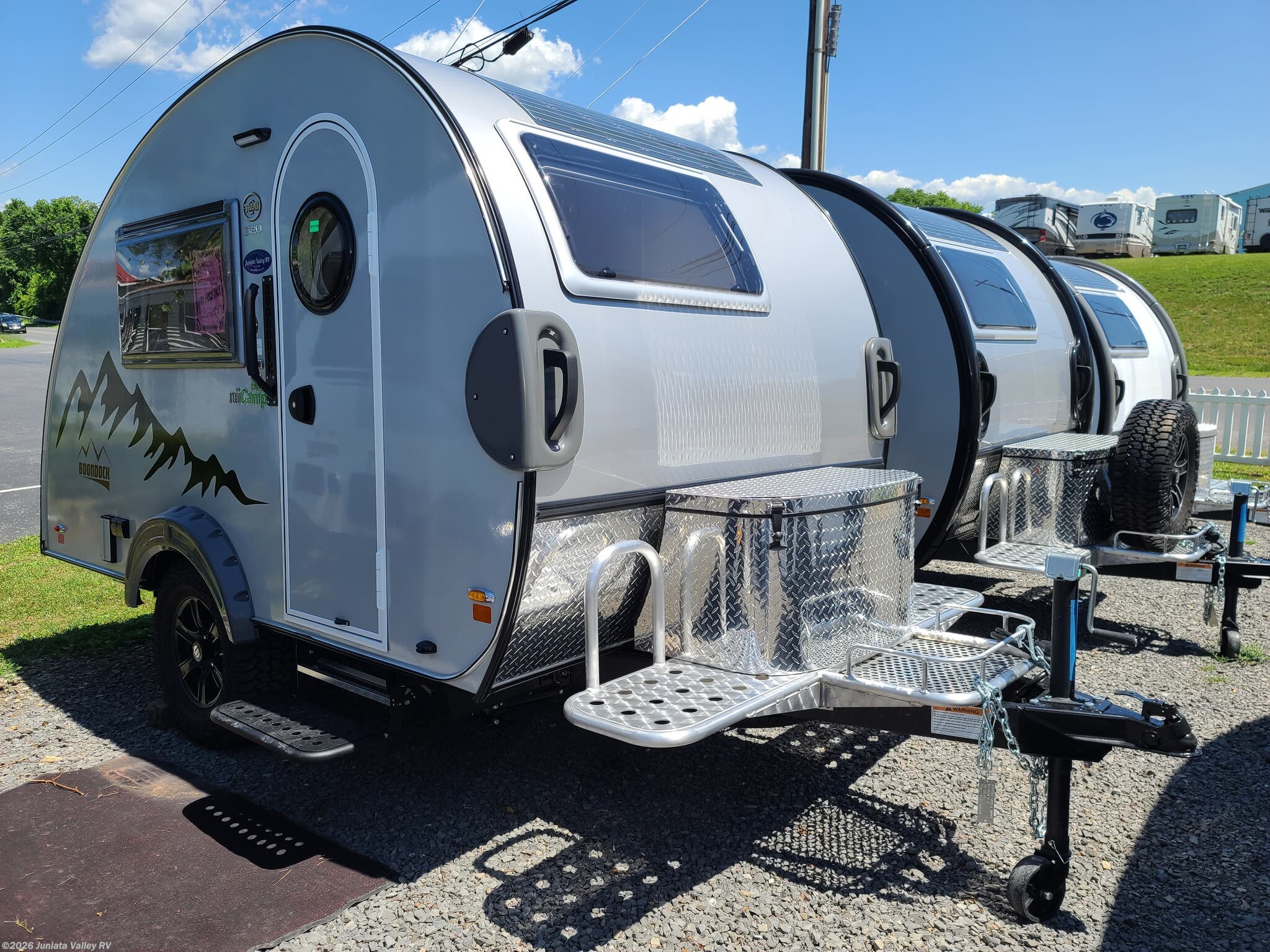 2022 NuCamp TAB 320 CSS