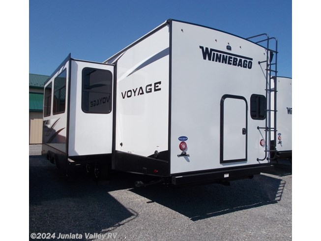 2022 Voyage V3033BH by Winnebago from Juniata Valley RV in Mifflintown, Pennsylvania